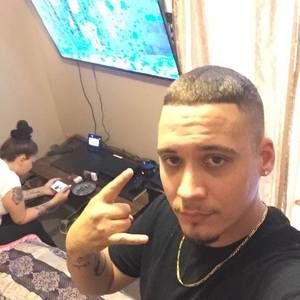 Meet your Posher, Brandon